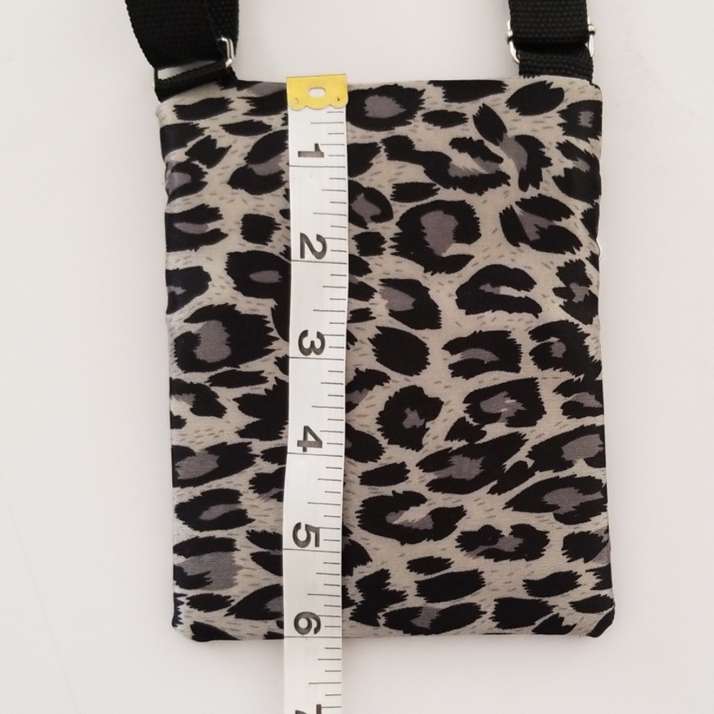 Mini Bag Animal Print🐾 - Picture 4 of 4